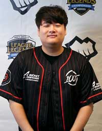 Ryu - 100 Thieves